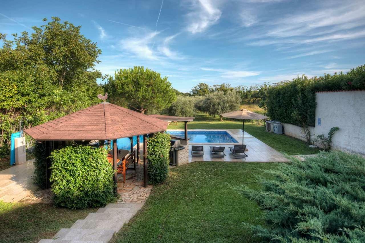 Premantura Olive Garden Villa Exterior photo